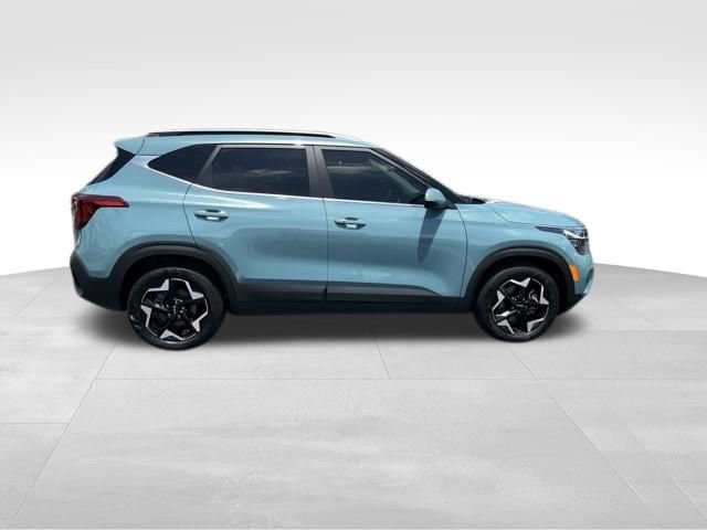 Certified 2024 Kia Seltos EX AWD/4WD image 9
