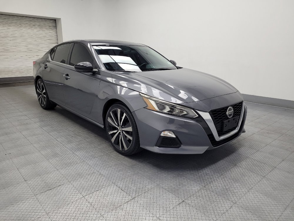Used 2019 Nissan Altima 2.5 SR w/ SR Premium Package FWD image 11