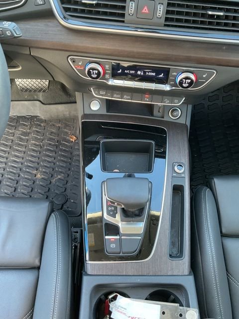 Used 2024 Audi Q5 2.0T Premium image 17