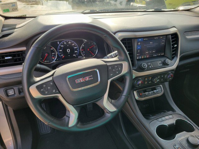 Used 2023 GMC Acadia Denali w/ Denali Ultimate Package image 15