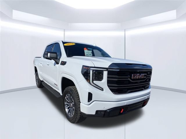 Used 2022 GMC Sierra 1500 AT4 w/ AT4 Premium Package AWD/4WD image 2