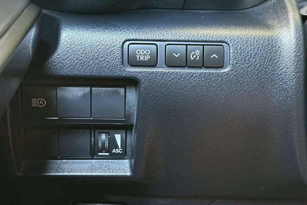 Used 2025 Lexus IS 350 F Sport RWD image 30