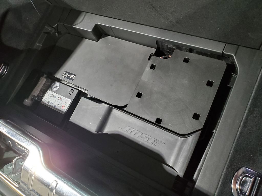 Used 2018 Porsche Panamera Turbo image 47