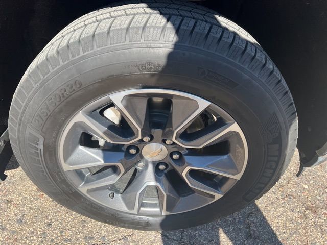 Used 2020 Chevrolet Silverado 1500 LT w/ All-Star Edition image 17