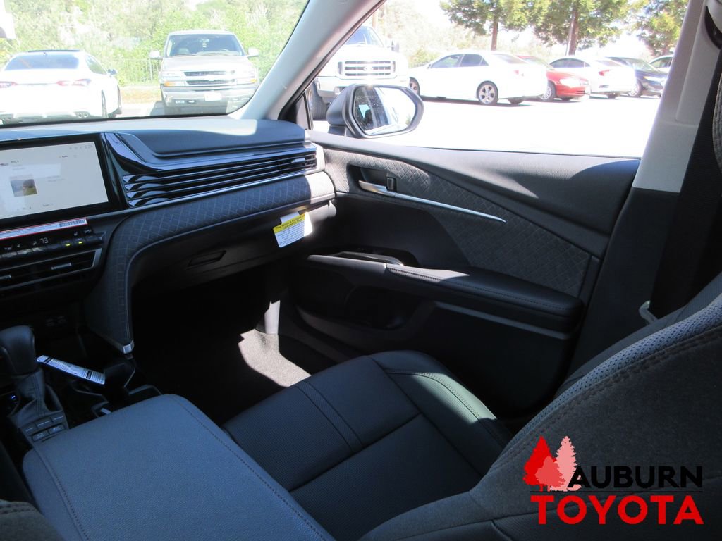 New 2026 Toyota Camry XLE image 18