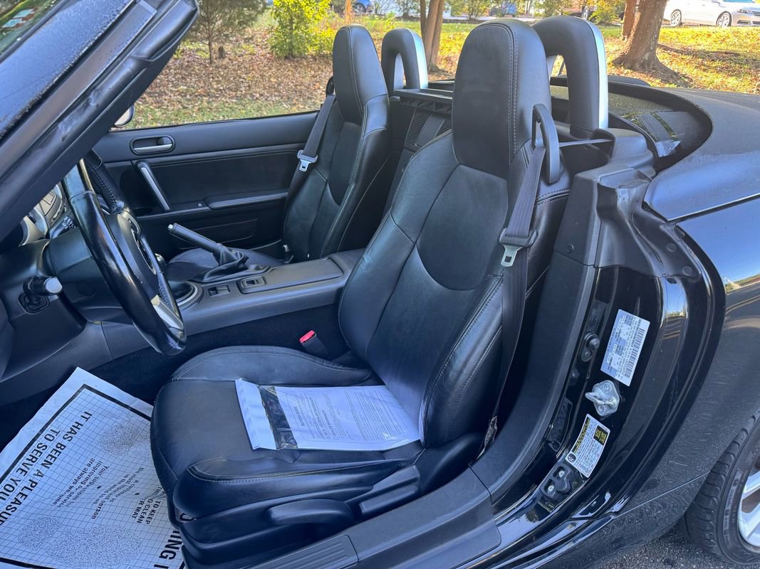 Used 2012 MAZDA MX-5 Miata Grand Touring image 22