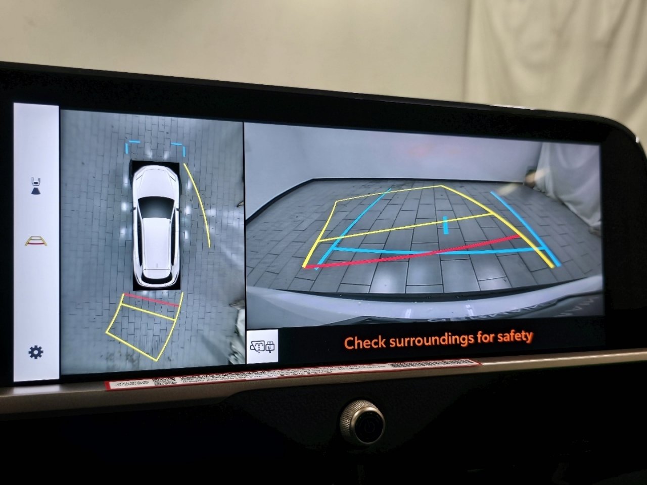 New 2025 Toyota Crown Signia image 6