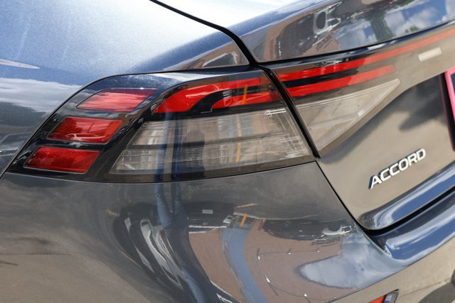 Used 2023 Honda Accord EX image 11
