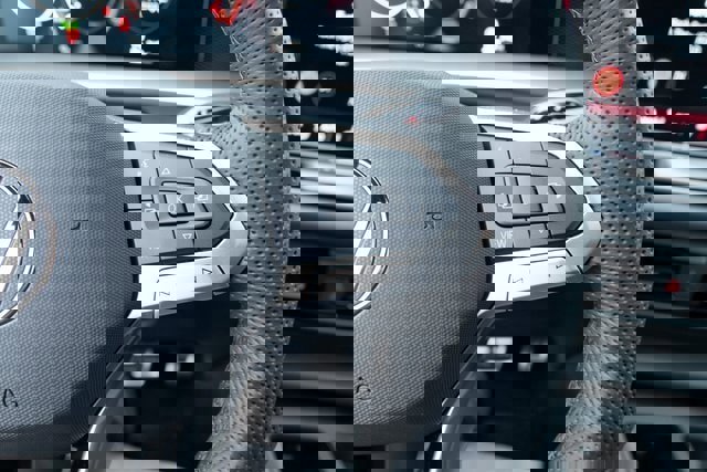 New 2026 Volkswagen Tiguan SE R-Line image 23