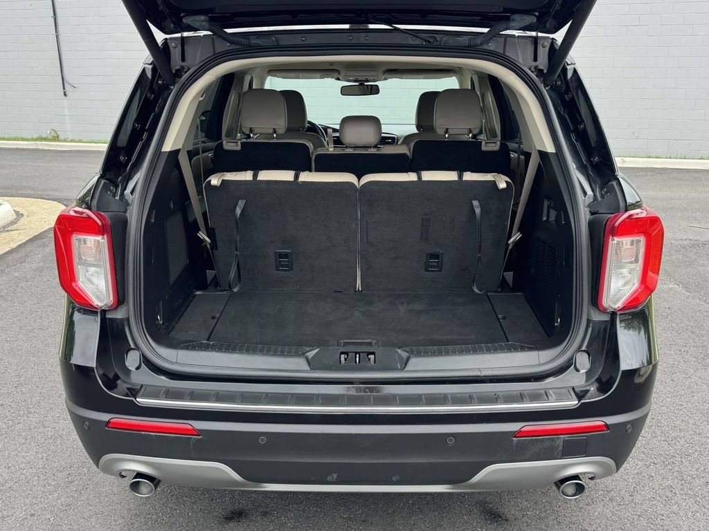Used 2022 Ford Explorer Limited AWD/4WD image 17
