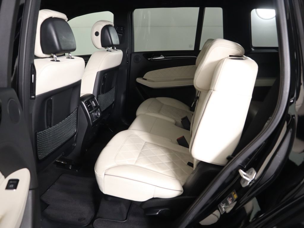 Used 2017 Mercedes-Benz GLS 550 4MATIC image 21
