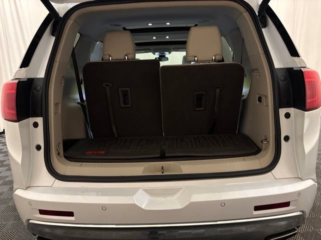 Used 2019 GMC Acadia Denali w/ Technology Package AWD/4WD image 9