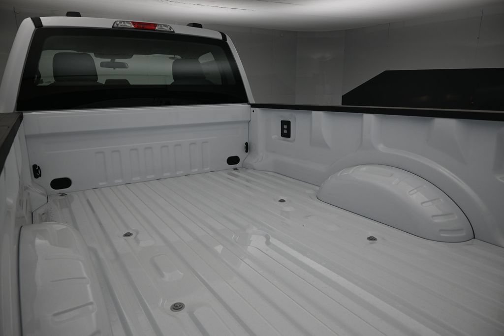 New 2026 Ford F350 XL w/ XL Chrome Package RWD image 16
