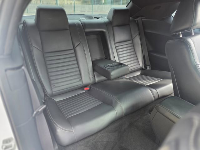 Used 2014 Dodge Challenger SXT Plus w/ Harman/Kardon Audio Group RWD image 35