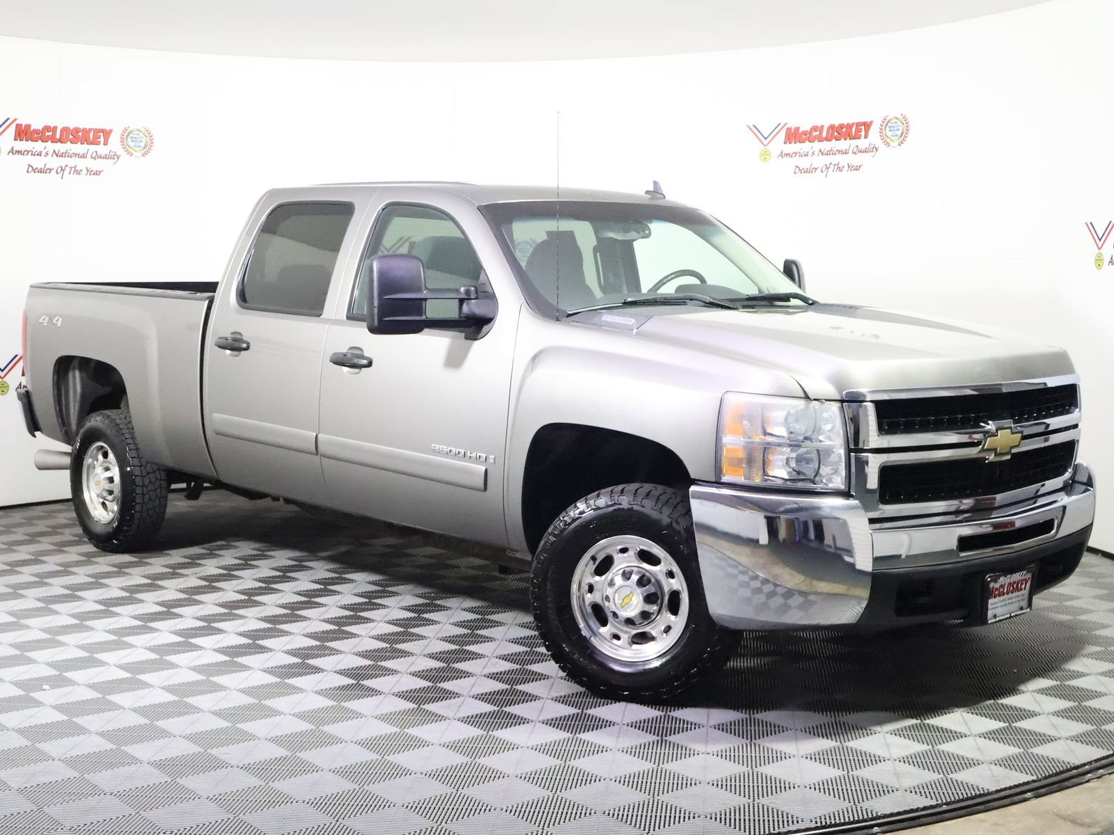 Used 2007 Chevrolet Silverado 2500 LT AWD/4WD image 2