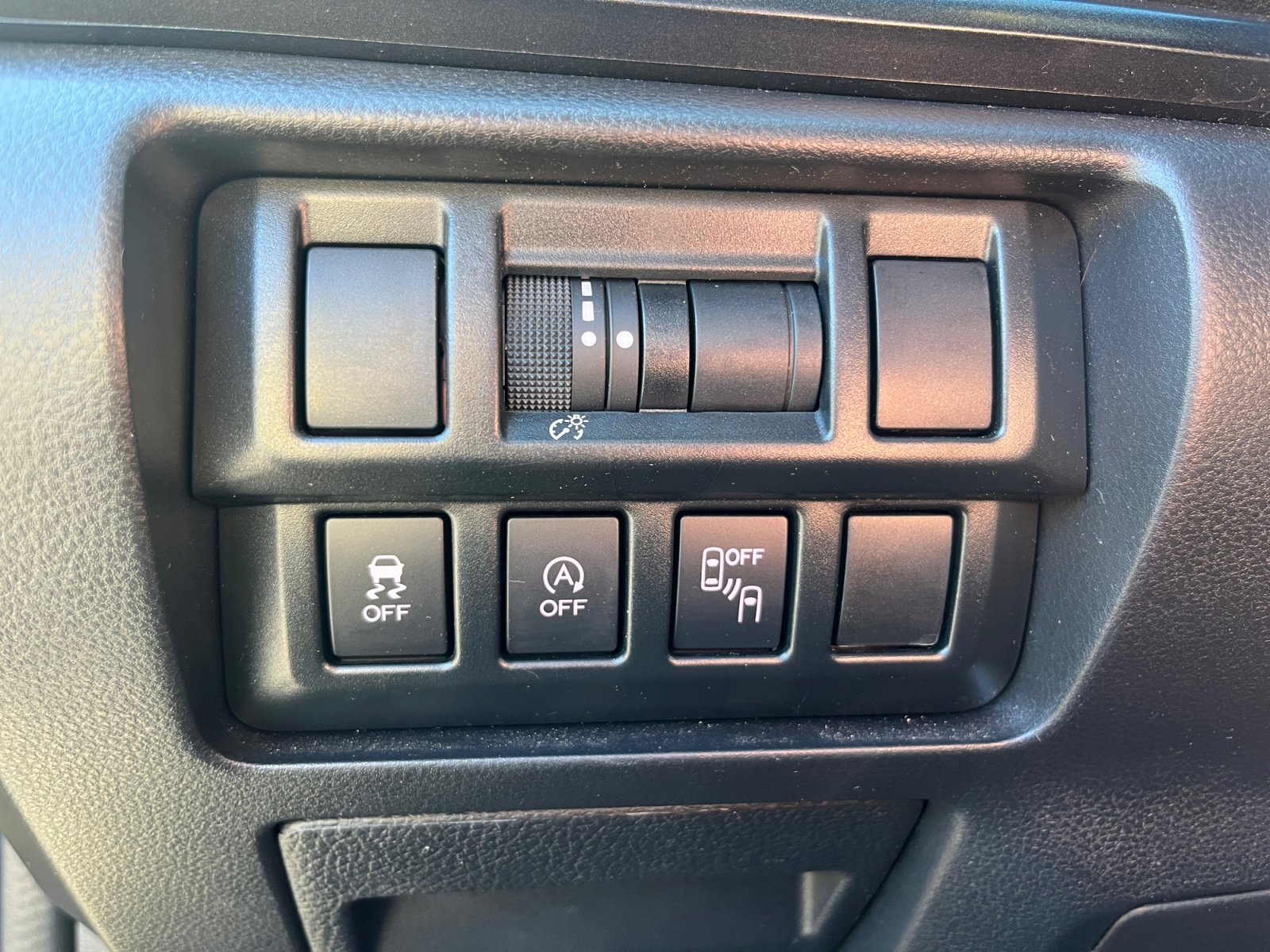 Used 2021 Subaru Crosstrek 2.5i Sport w/ Moonroof Package image 31