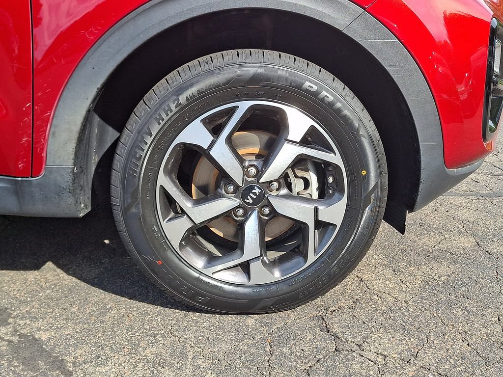 Certified 2022 Kia Sportage LX AWD/4WD image 8