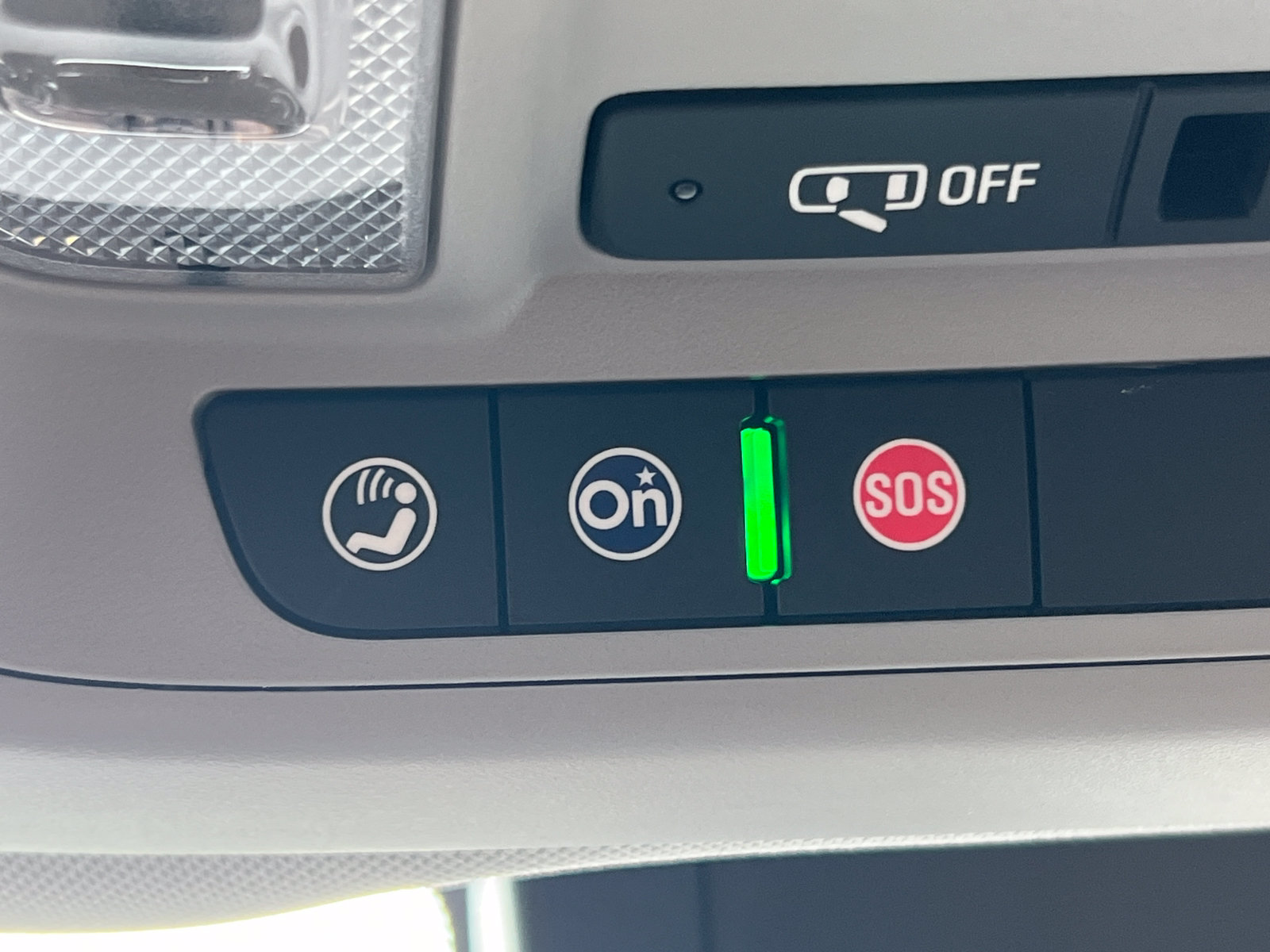Used 2024 Chevrolet Equinox LT FWD image 27