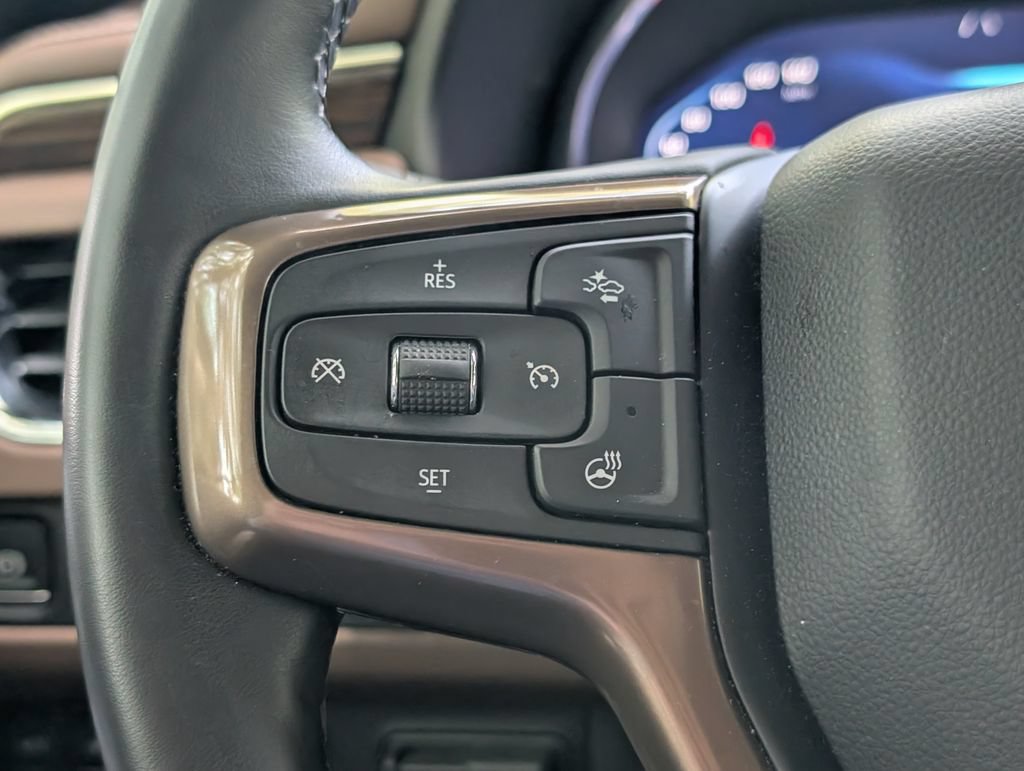 Used 2024 Chevrolet Tahoe High Country AWD/4WD image 27