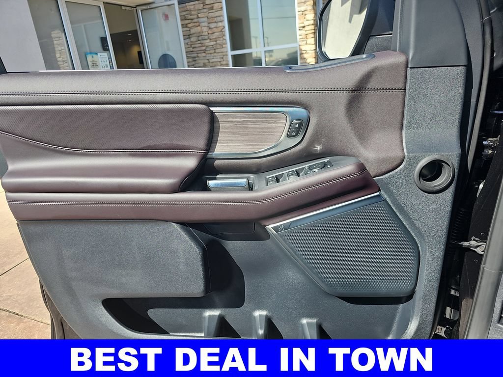 New 2025 Ford Expedition Max Platinum w/ Platinum Ultimate Package AWD/4WD image 27