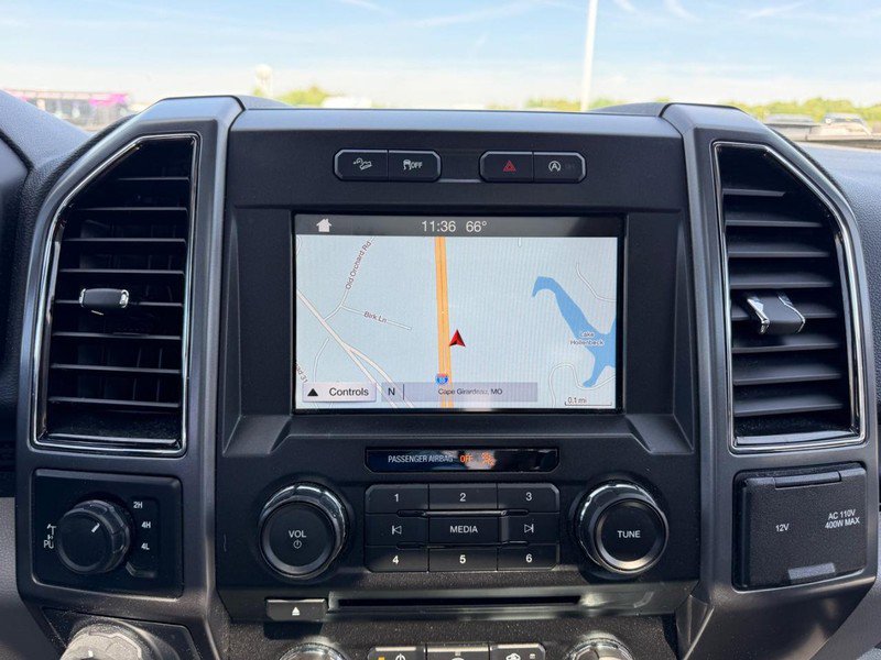 Used 2018 Ford F150 XLT w/ Equipment Group 302A Luxury AWD/4WD image 15