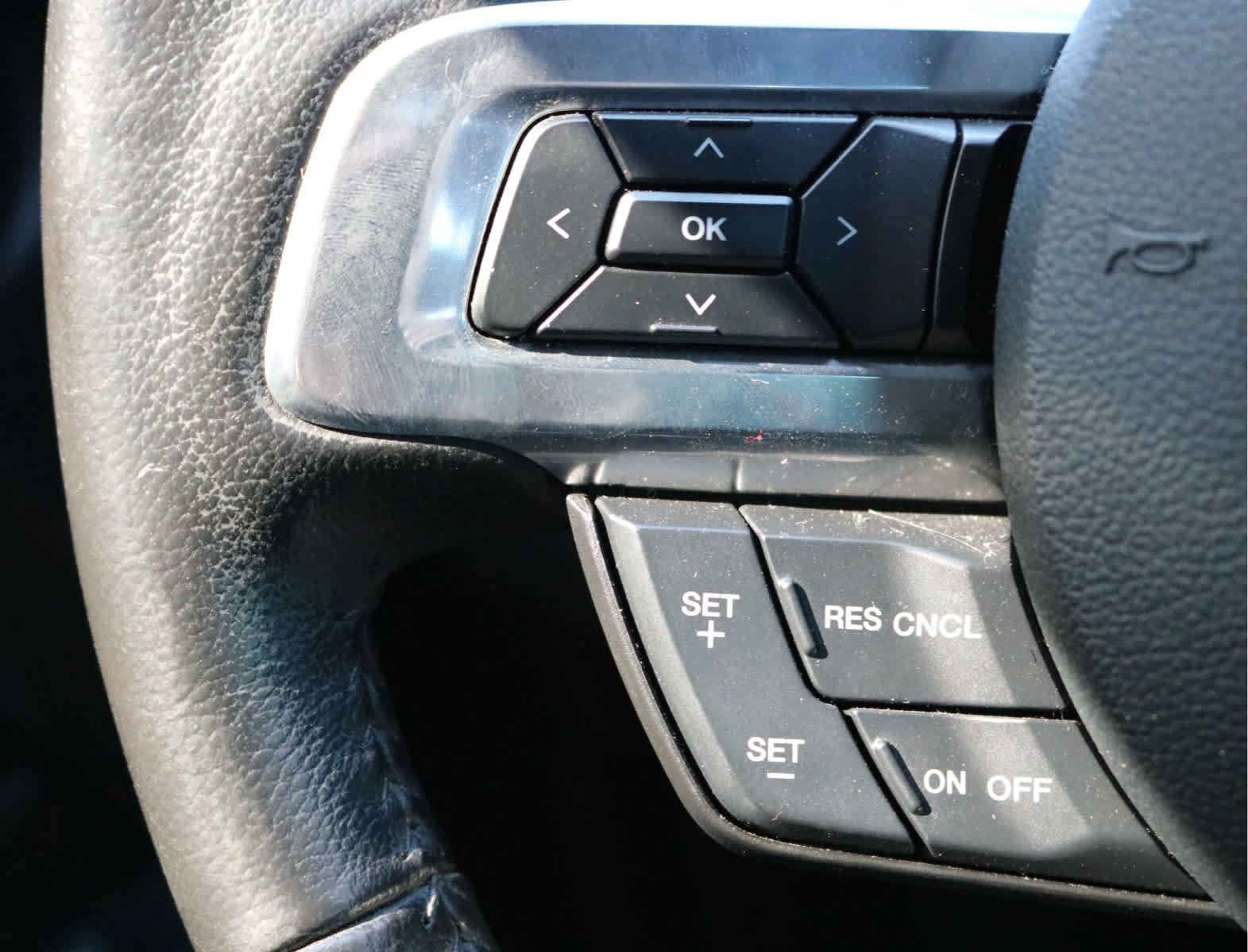 Used 2015 Ford Mustang GT Premium RWD image 18