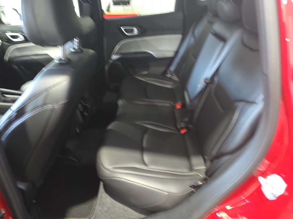 New 2026 Jeep Compass Limited AWD/4WD image 14