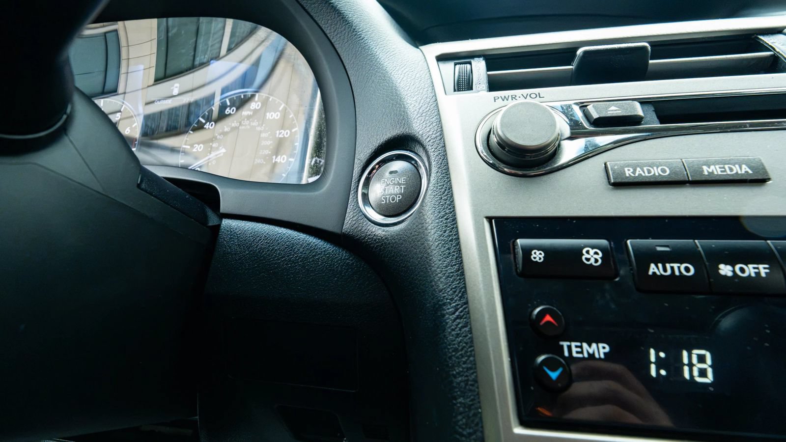 Used 2013 Lexus RX 350 AWD w/ Navigation Pkg image 38