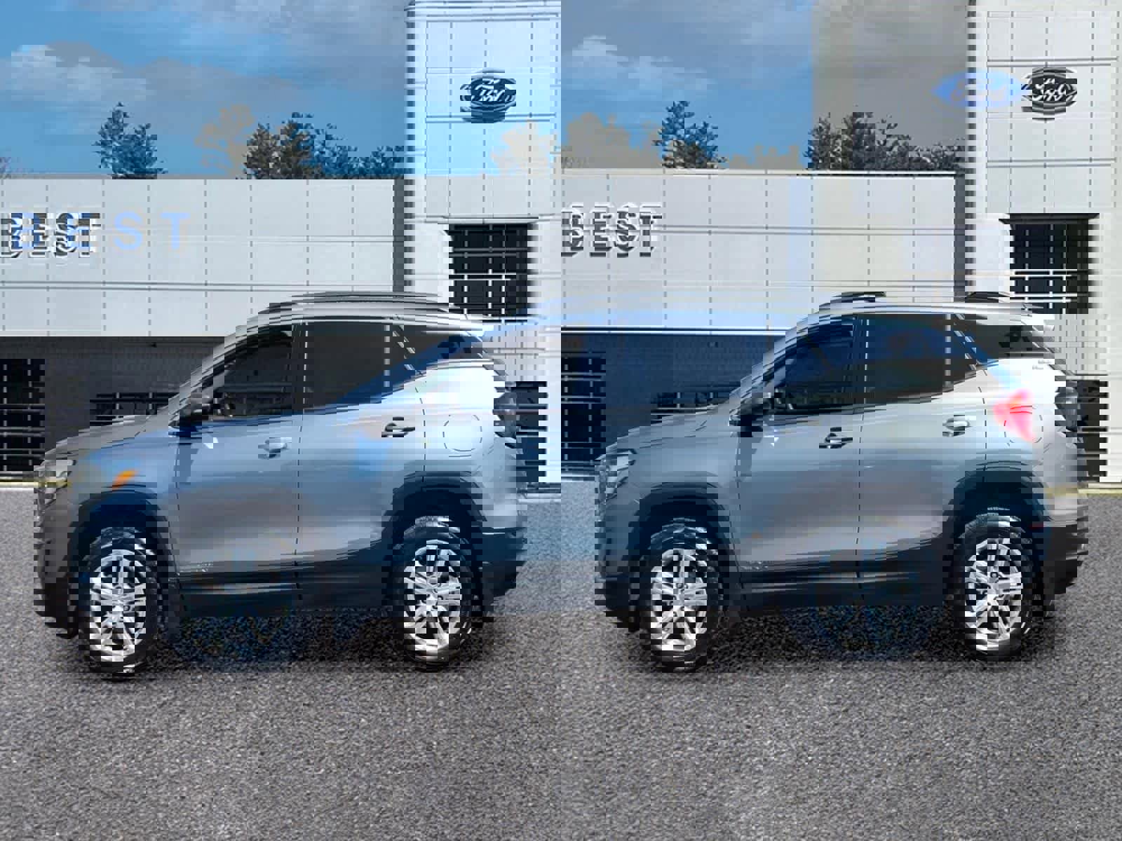 Used 2019 GMC Terrain SLE w/ Driver Convenience Package image 8