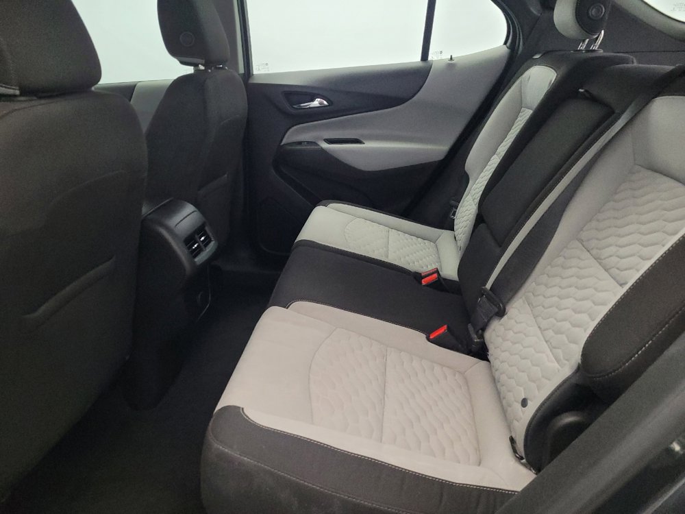 Used 2018 Chevrolet Equinox LS image 18