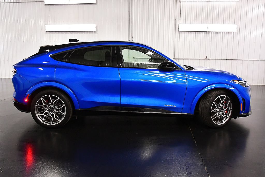 Used 2025 Ford Mustang Mach-E GT AWD/4WD image 8