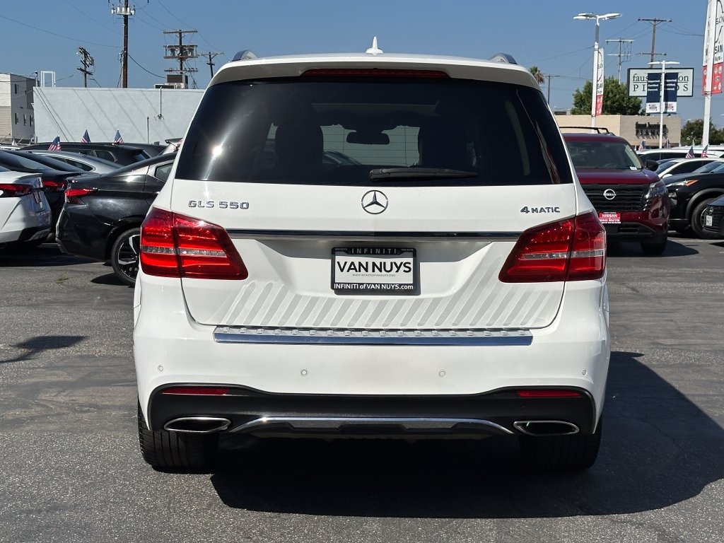 Used 2017 Mercedes-Benz GLS 550 4MATIC image 5