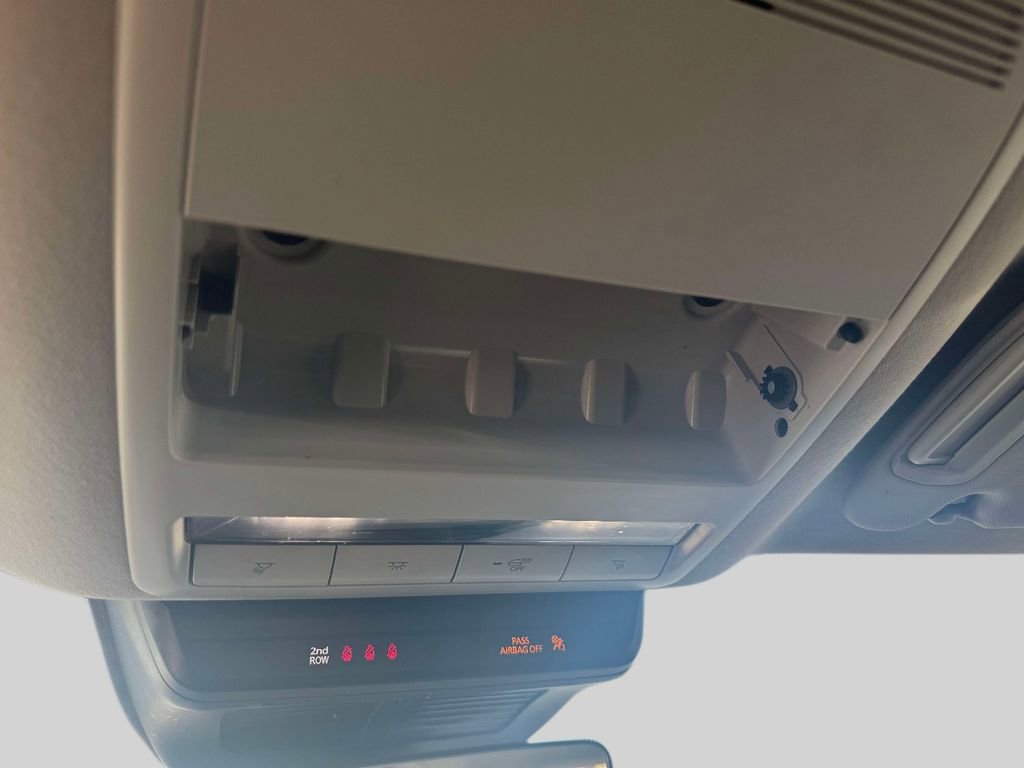 Used 2024 MAZDA MAZDA3 s image 29