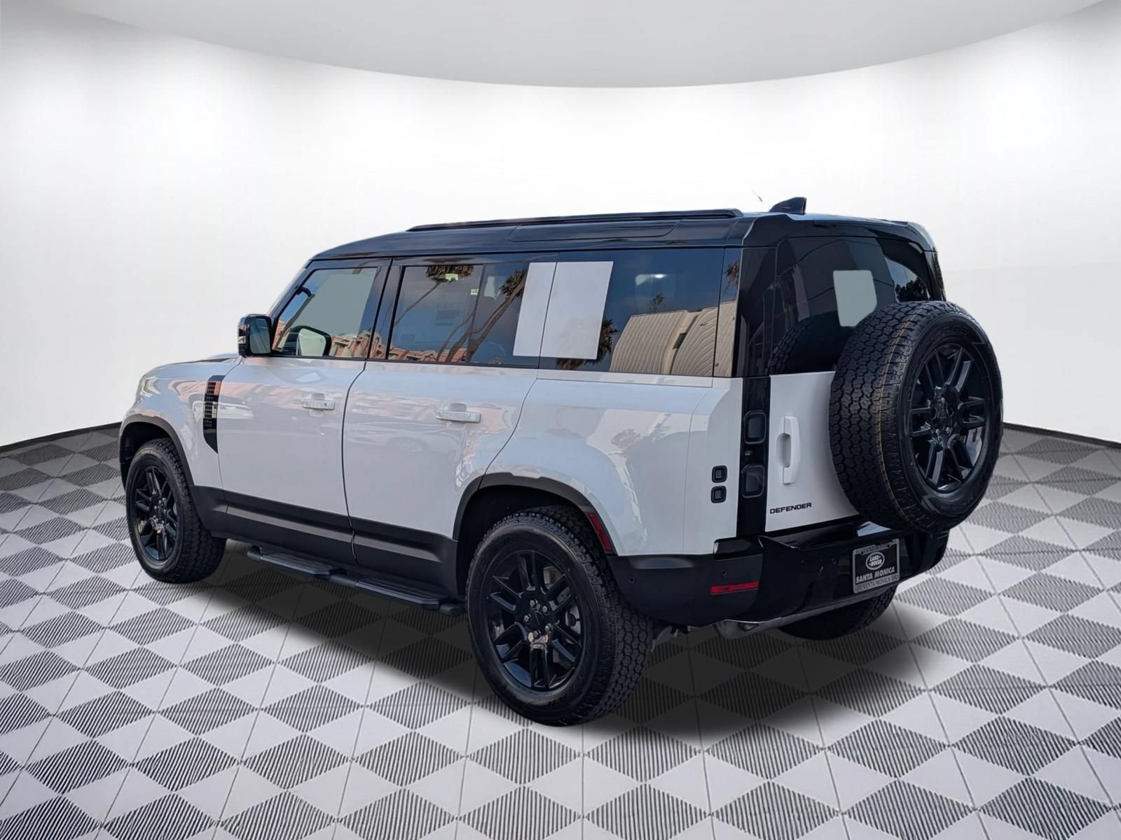 New 2026 Land Rover Defender 110 S AWD/4WD image 3