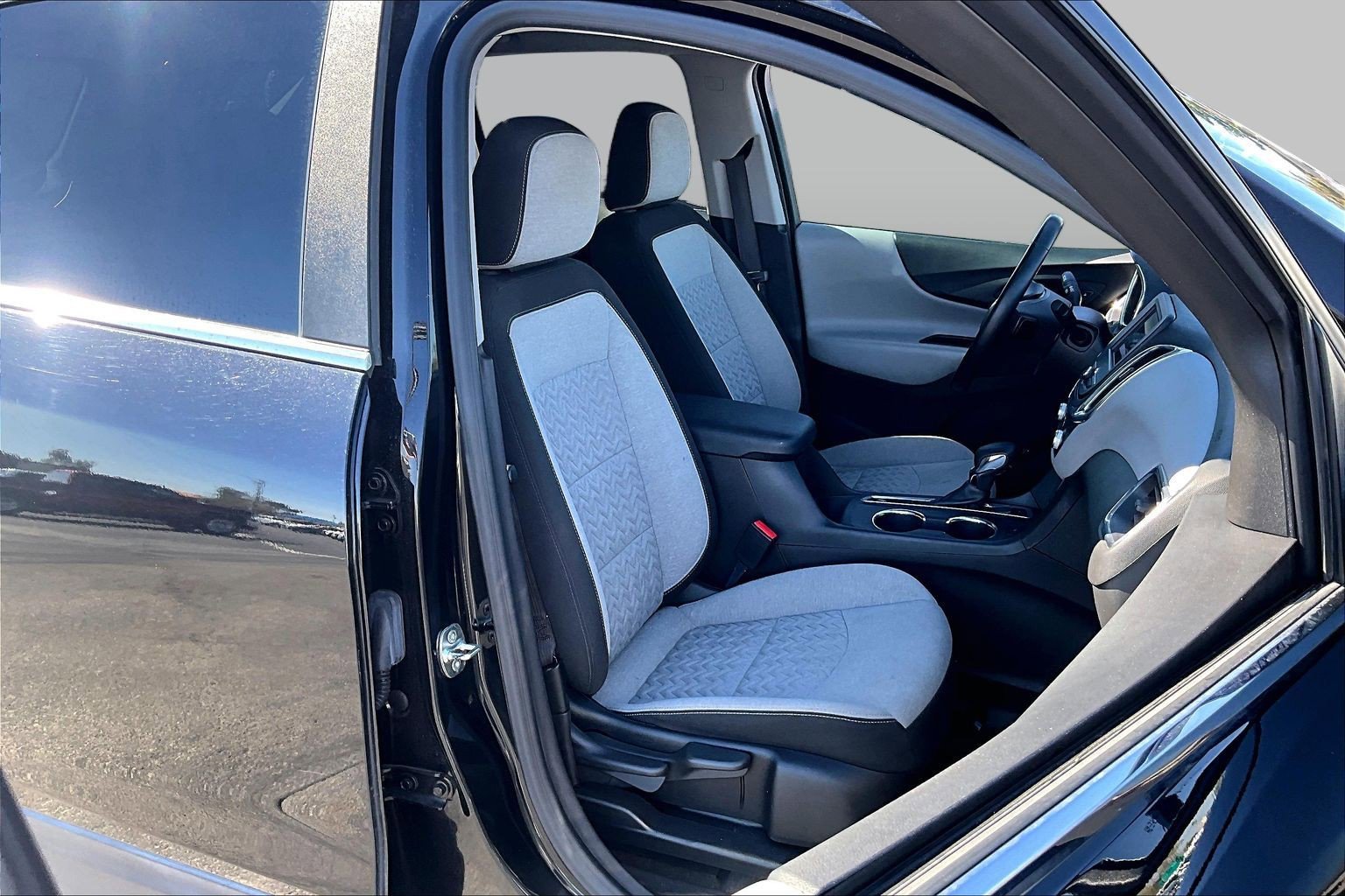 Used 2024 Chevrolet Equinox LT AWD/4WD image 7