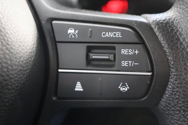 Used 2023 Honda HR-V LX image 12