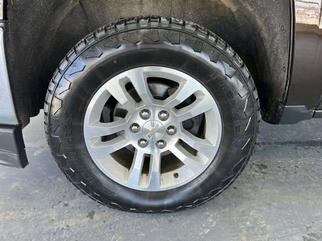 Used 2018 Chevrolet Silverado 1500 LT w/ All Star Edition image 11