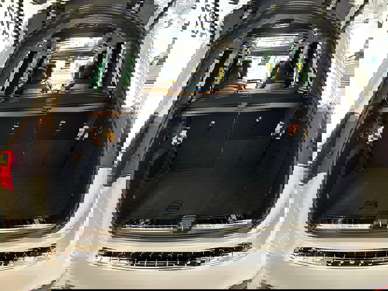 New 2026 Mercedes-Benz GLS 63 AMG 4MATIC image 16