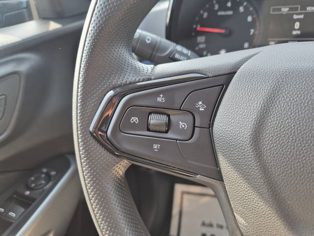 Used 2024 Chevrolet Trax LS w/ LS Convenience Package FWD image 19