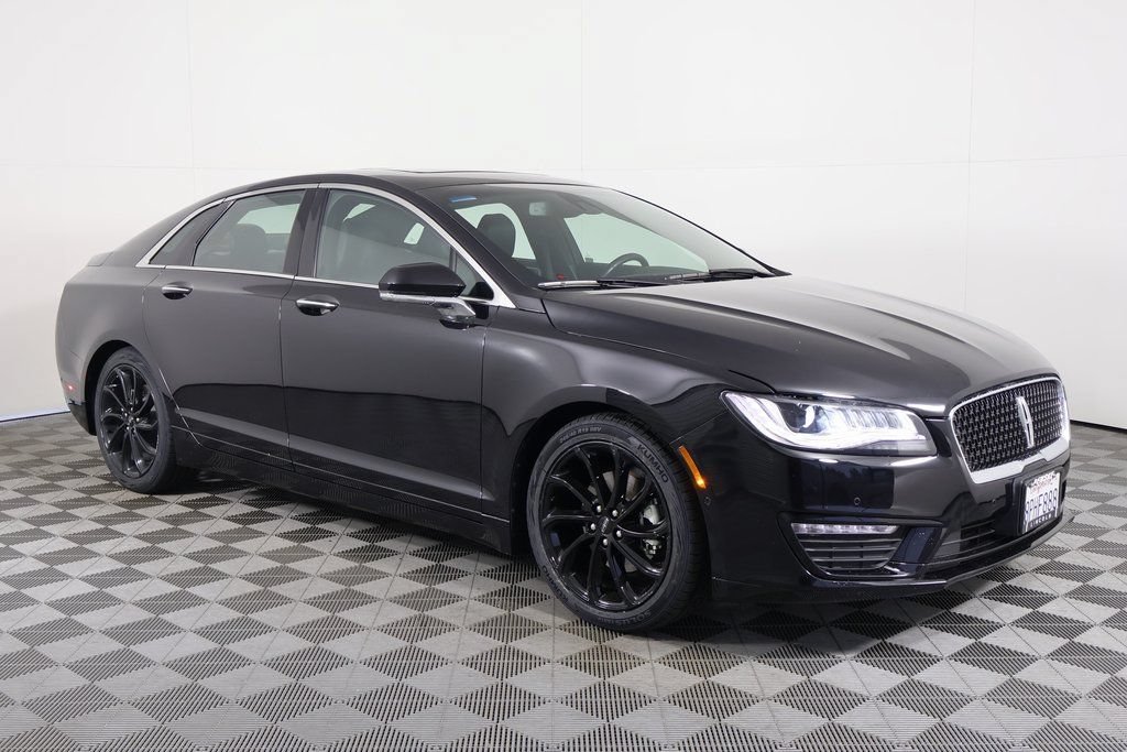 Used 2020 Lincoln MKZ Reserve w/ Monochromatic Package FWD image 2