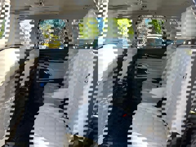 Used 2024 Kia Telluride S w/ S Sunroof Package image 7