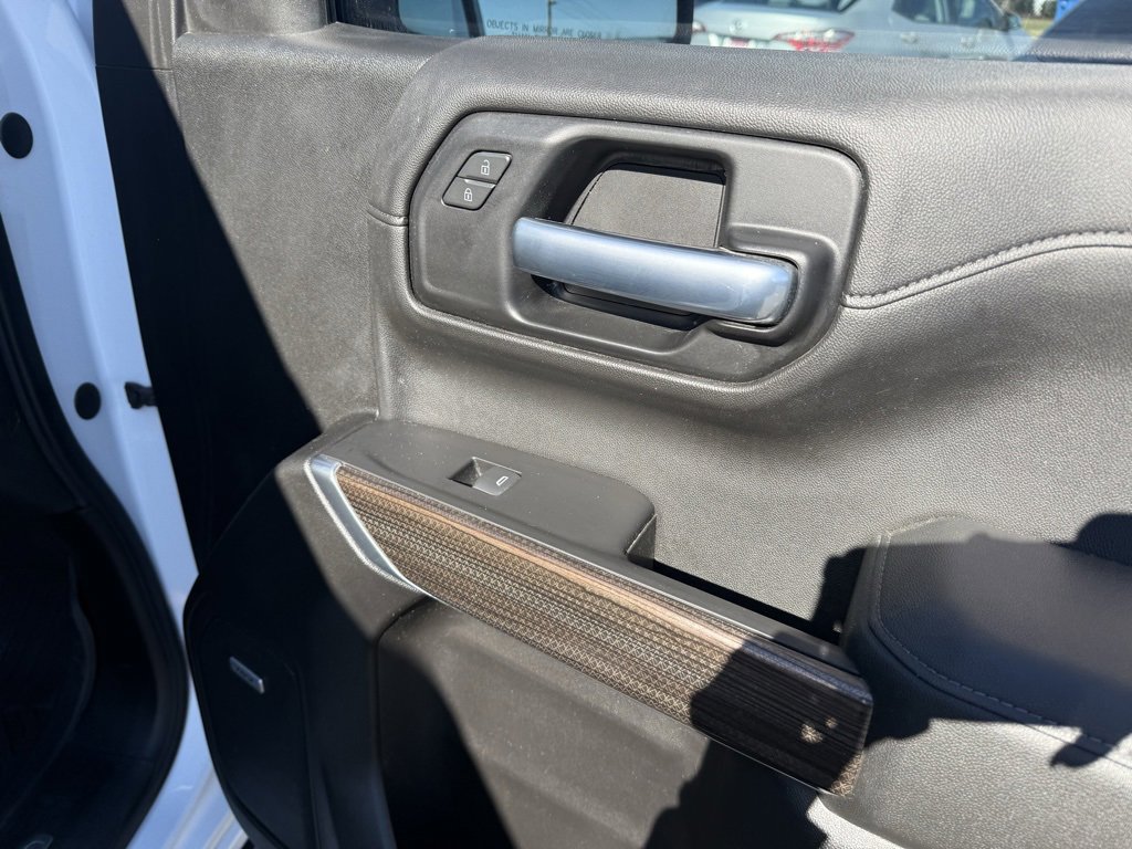 Used 2020 Chevrolet Silverado 1500 LT Trail Boss image 29