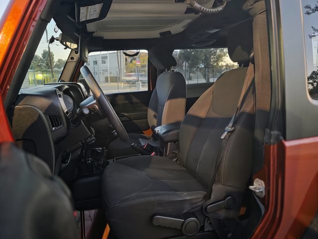 Used 2014 Jeep Wrangler Sport AWD/4WD image 16