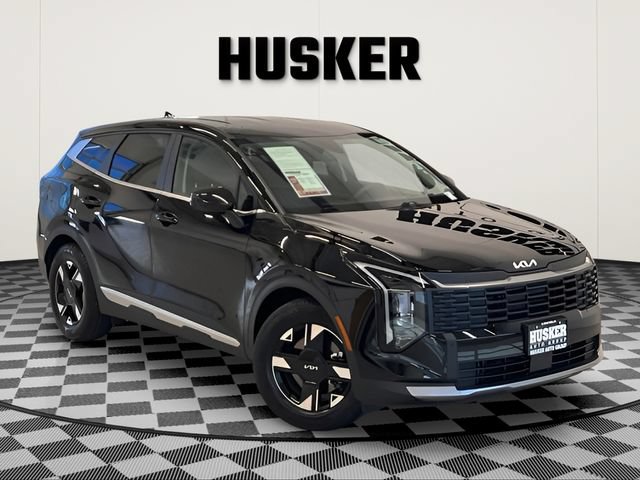 Used 2026 Kia Sportage LX FWD image 1