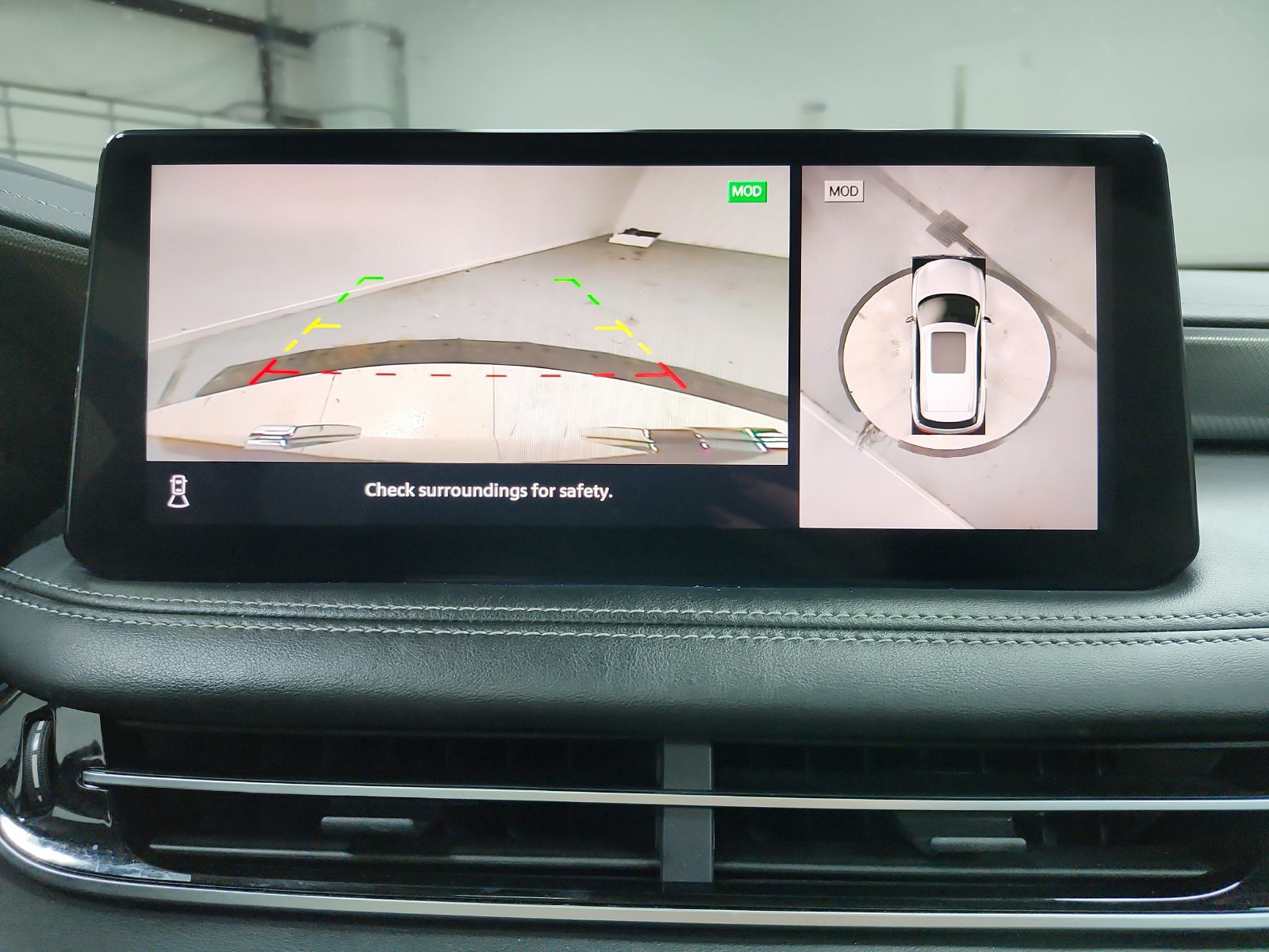 Used 2023 INFINITI QX60 Luxe w/ Cargo Package AWD/4WD image 30