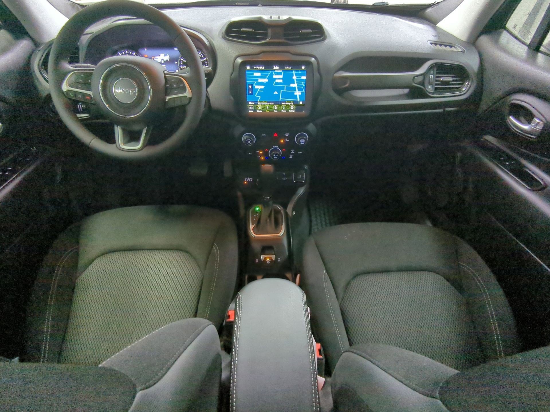 Certified 2023 Jeep Renegade Altitude image 19