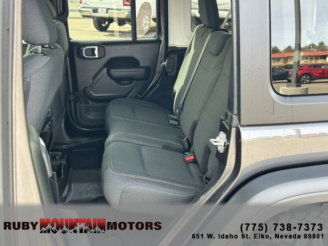 Used 2024 Jeep Wrangler Willys image 20