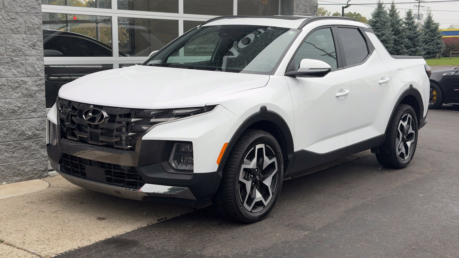 Used 2022 Hyundai Santa Cruz Limited AWD/4WD image 1