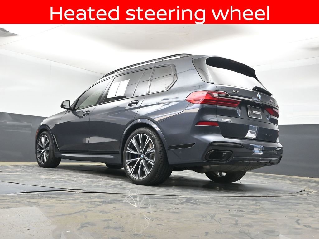 Used 2022 BMW X7 M50i image 33