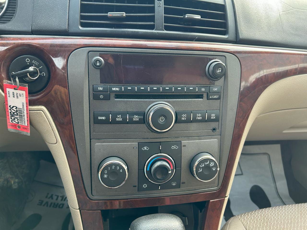 Used 2007 Saturn Aura XE image 21